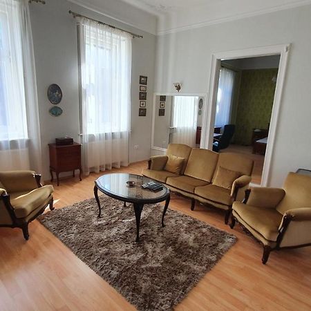 Casa Tajola Appartement Kecskemét Buitenkant foto