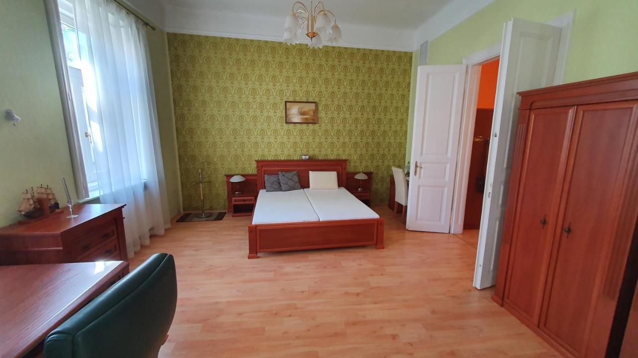 Casa Tajola Appartement Kecskemét Buitenkant foto