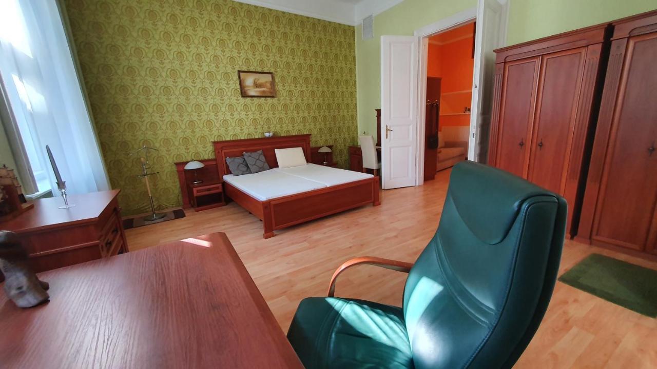 Casa Tajola Appartement Kecskemét Buitenkant foto
