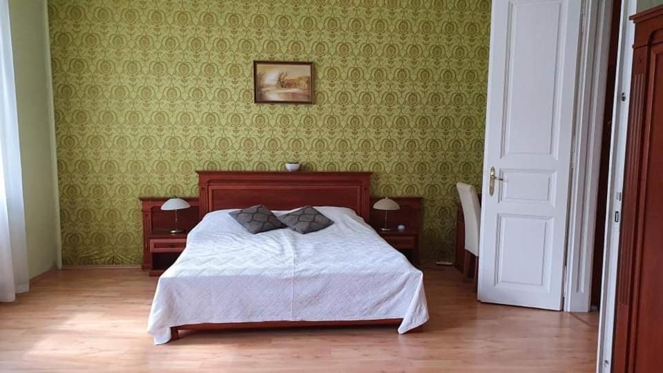 Casa Tajola Appartement Kecskemét Buitenkant foto