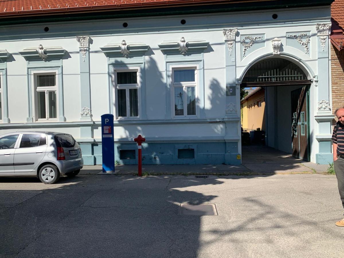 Casa Tajola Appartement Kecskemét Buitenkant foto