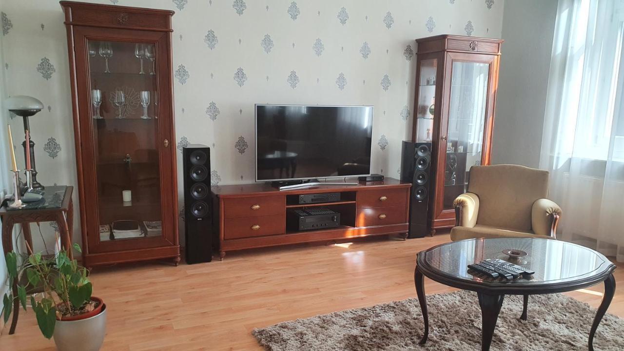Casa Tajola Appartement Kecskemét Buitenkant foto