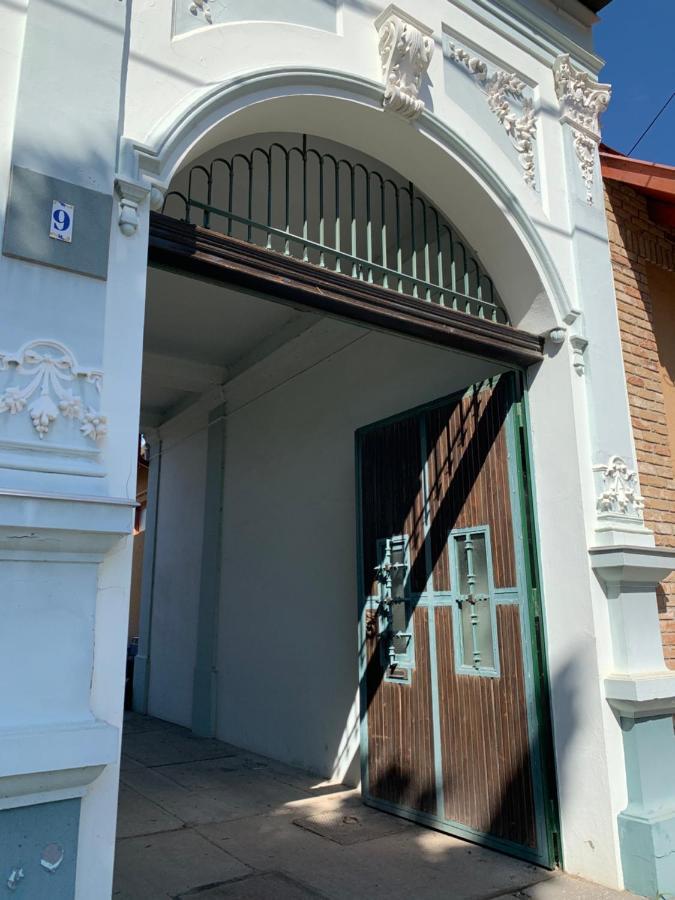 Casa Tajola Appartement Kecskemét Buitenkant foto